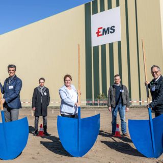 2021 Spatenstich neues Hochregallager EMS CHEMIE AG